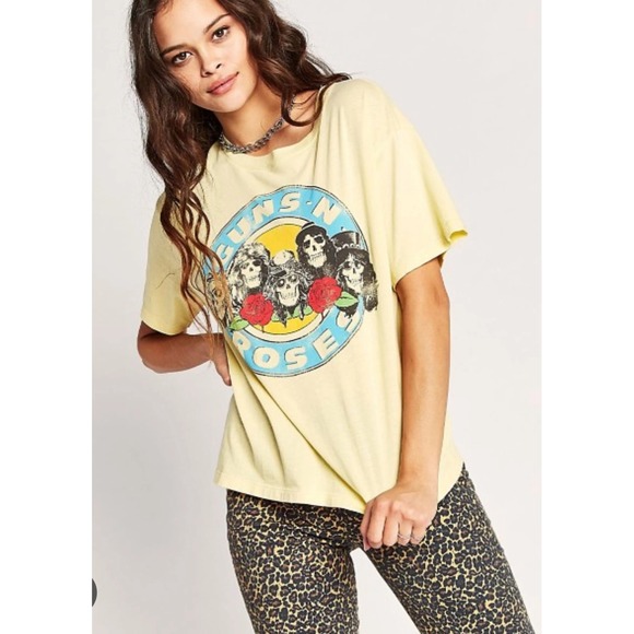 Daydreamer Guns N Roses Welcome To The Jungle Graphic Print T Shirt - Picture 1 of 9